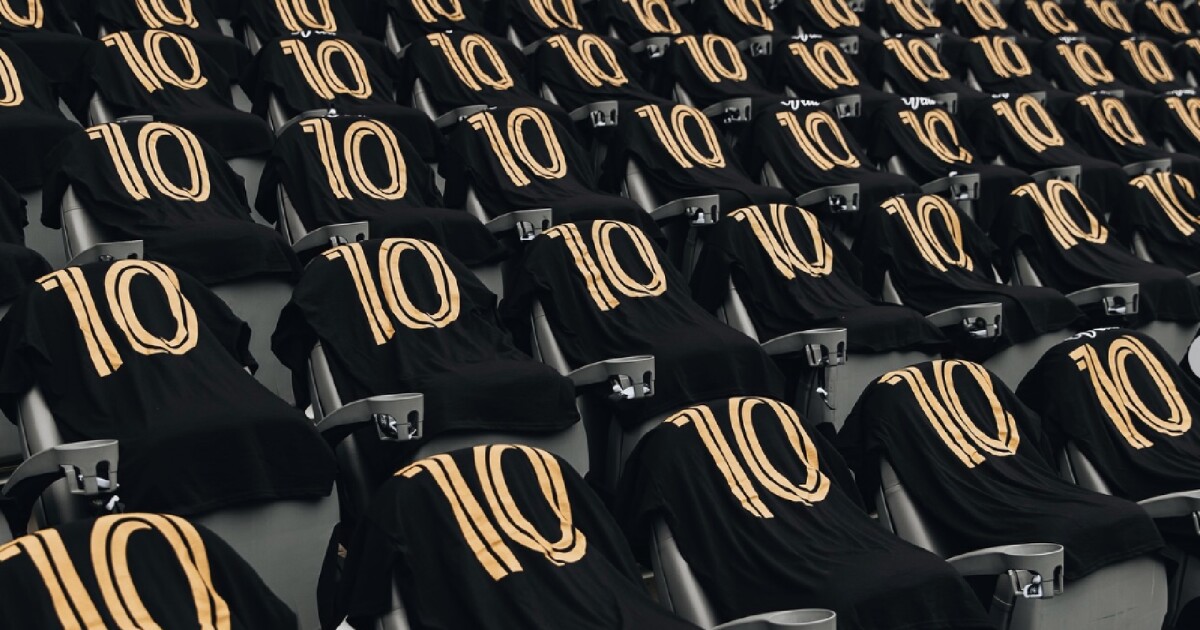 LAFC Regalará MILES de playeras de Carlos Vela ante Real Salt Lake