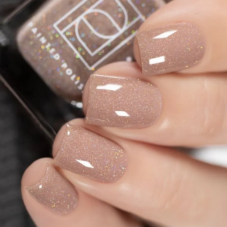 39 diseños de uñas que puedes usar en rubber y se verán elegantes: en cuadradas o almendradas