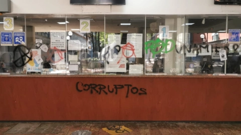 UNAM-destrozos-facultad-Derecho