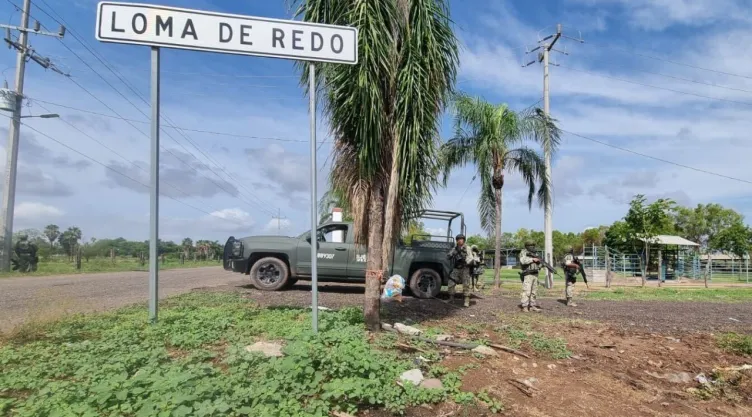 Enfrentamiento de militares en Loma de Redo, Culiacán, deja seis muertos
