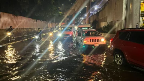 Fuertes lluvias en CDMX y Edomex dejan severos da&ntilde;os