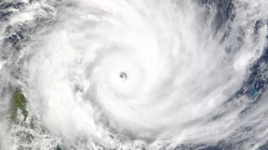 Alertan por intensidad histórica del huracán Melissa en Jamaica; ¿entre los más peligrosos