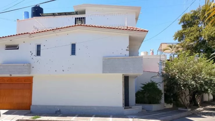 Fachada vivienda baleada Rocha Moya