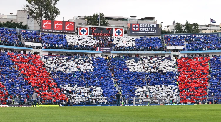 Afición de Cruz Azul en el Estadio Ciudad de los Deportes
