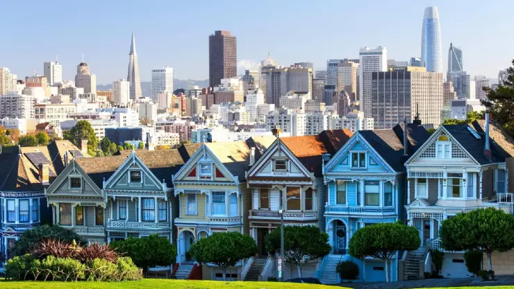 Una imagen de las caracter&iacute;sticas casas que tiene la hermosa ciudad de San Francisco en California