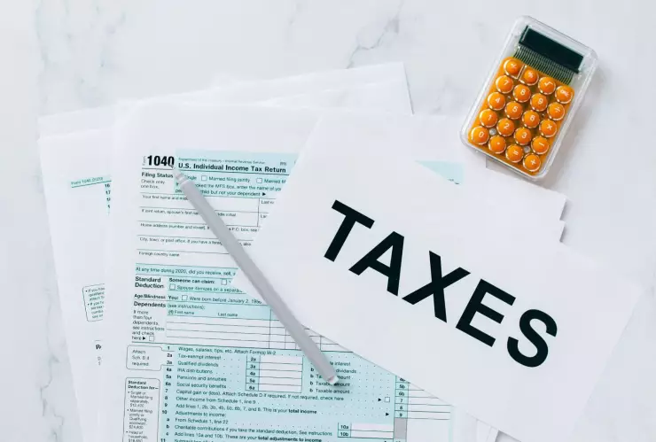 SAT visitará a adultos mayores en Febrero, ¿por qué? Así debes identificar a sus funcionarios