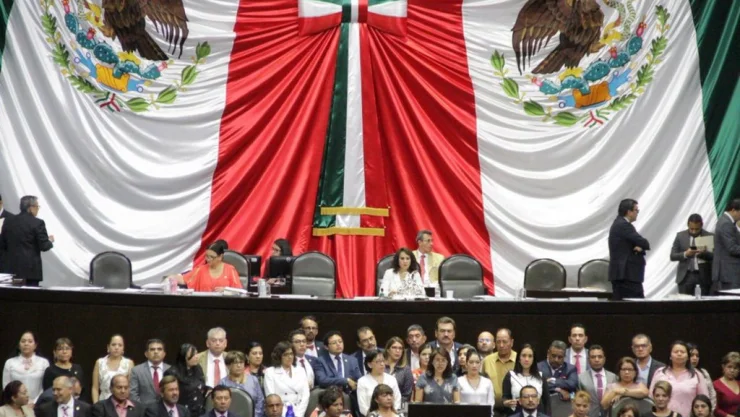 Esteban Moctezuma celebra nueva Reforma Educativa