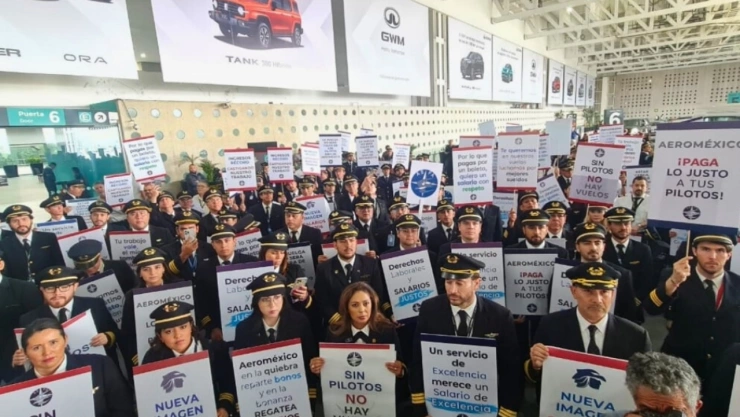 ¿Qué pasa si tengo un vuelo con Aeroméxico y se van a huelga los pilotos?