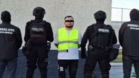 Tras persecución y aparatoso accidente detienen nuevamente a ‘El Meca’, líder Criminal en Nuevo León (NL)