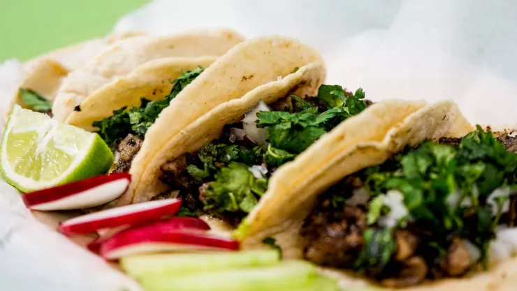 Estos son los tradicionales ‘tacos de muerte lenta’