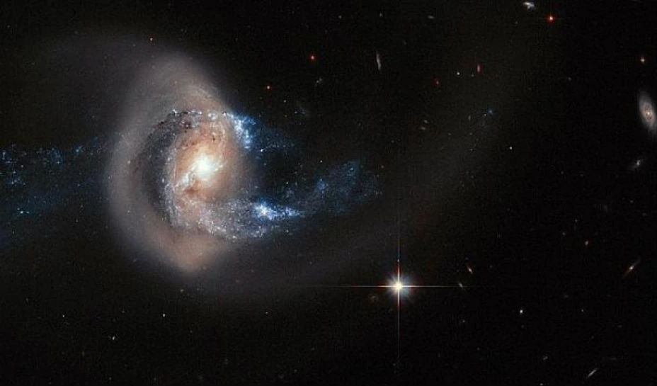 La NASA precisa que ambas galaxias se acercaron entre 100 y 200 millones de años atrás