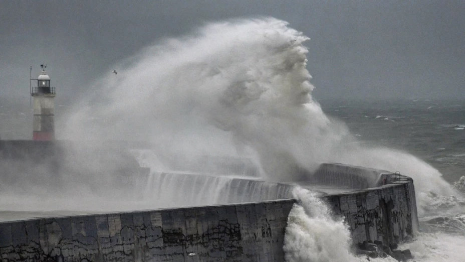neptuno_olas