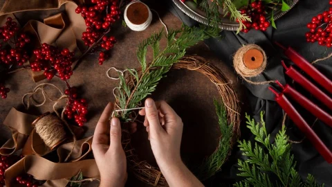 Los pasos para el ritual del Espíritu de la Navidad son muy sencillos