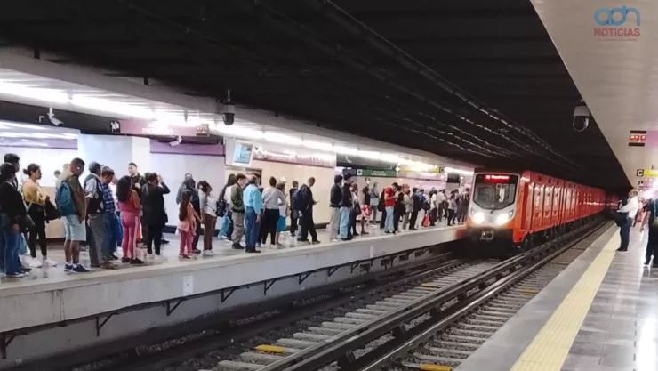 Cuál es el horario de la Línea 1 del Metro CDMX hoy 12 de octubre
