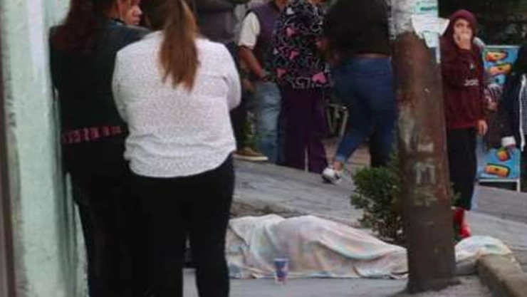 Adulto mayor muere electrocutado por un transformador