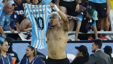 Roger Martínez se declara un ‘Renacido’ y se lo atribuye a Racing