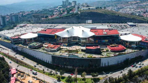 Balacera en Plaza La Cuspide Naucalpaan