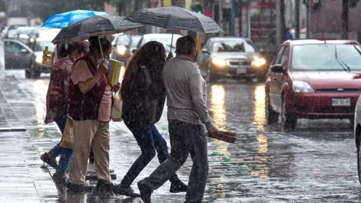 Activan alerta amarilla por lluvias fuertes en 9 alcaldías de CDMX