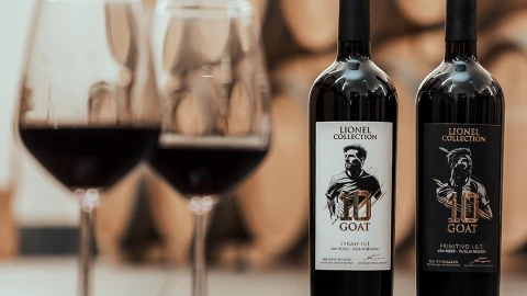 Vino de Messi.jpg