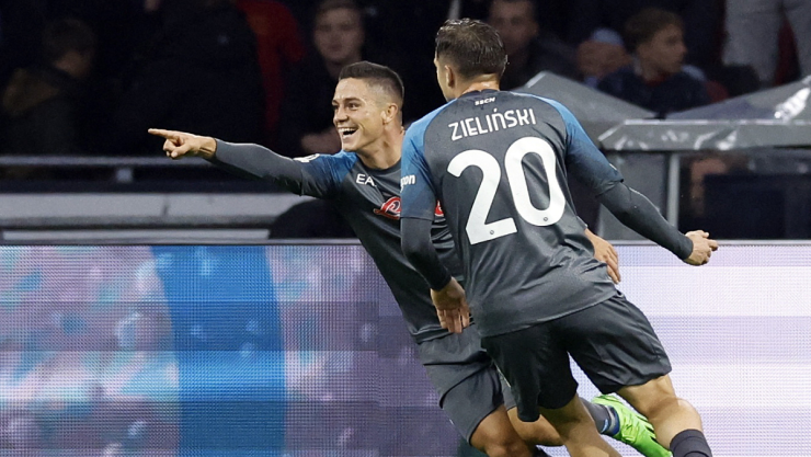 Napoli celebra el gol