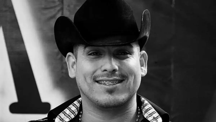 ¿Murió Espinoza Paz Video viral en TikTok desata rumores; esto se sabe del cantante.png