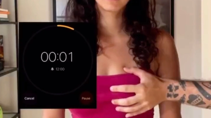 #10Secondi, la protesta contra el abuso de una estudiante en Italia