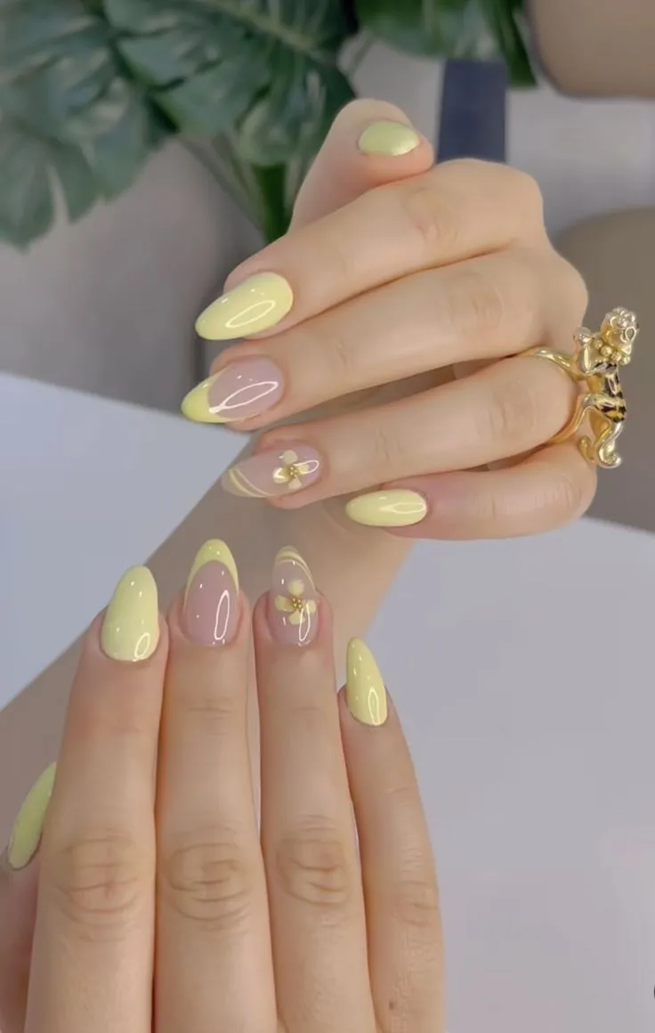 7 diseños de uñas almendra para la primavera 2026: puedes usarlas en cortas o largas