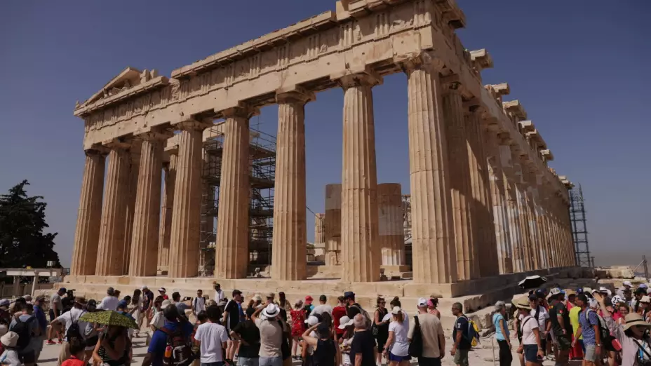 Ola de calor en Grecia obliga a cerrar la Acrópolis