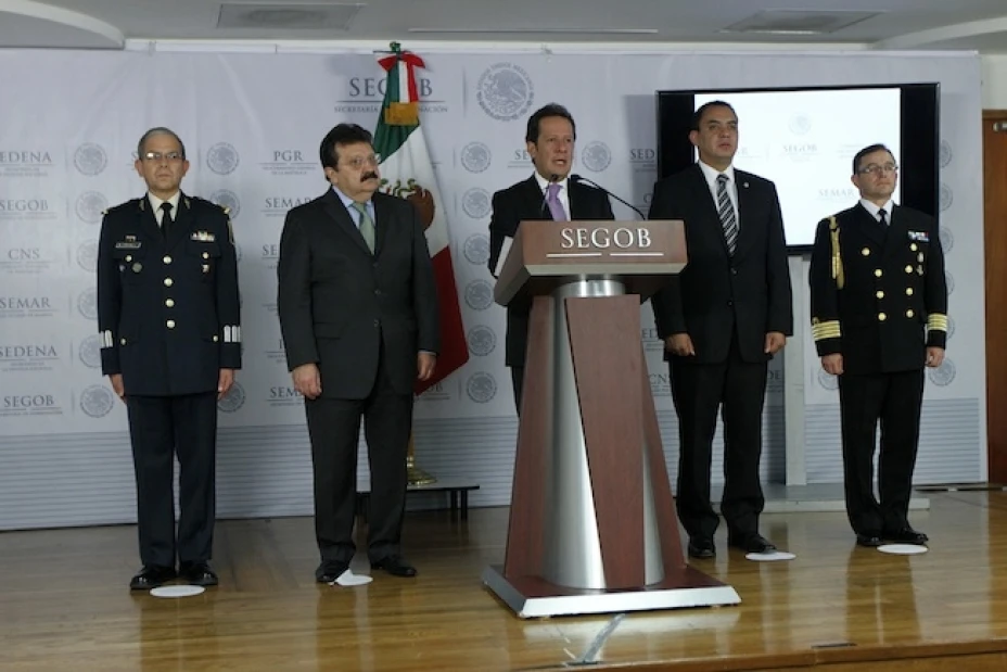 El vocero del Gabinete de Seguridad, Eduardo Sánchez, ofreció una conferencia de prensa para informar sobre la desarticulación de 11 bandas delictivas