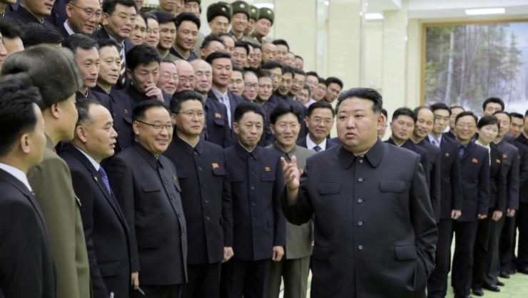Corea del Norte inspecciona primeras fotos tomadas por satélite espía