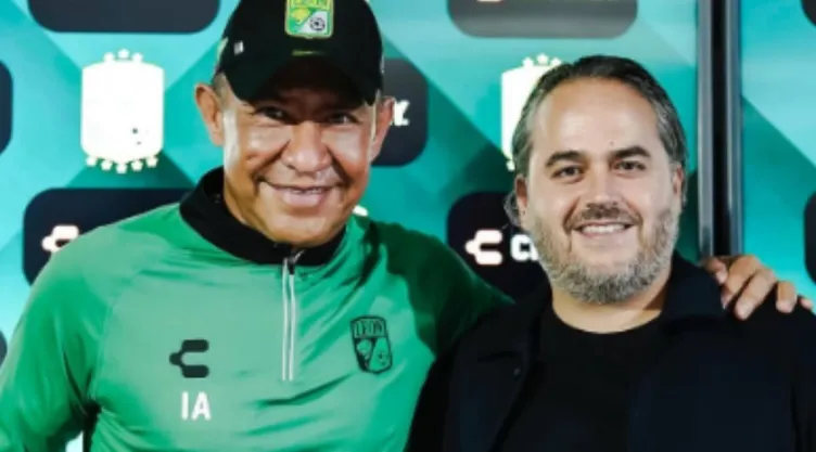 salud-rostro-nacho-ambriz-dt-leon.jpg