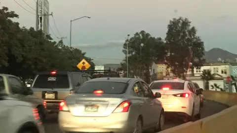 El cruce por garitas en Tijuana hoy martes 2 de mayo 2023