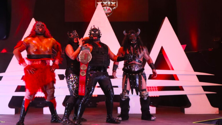 Triplemanía Psycho Clown vs Rey Escorpion lucha libre
