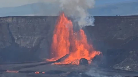 Volvan Kilauea erupción marzo 2025.jpg