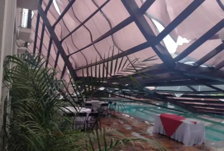 estructura colapsa en hotel de tlaxcala