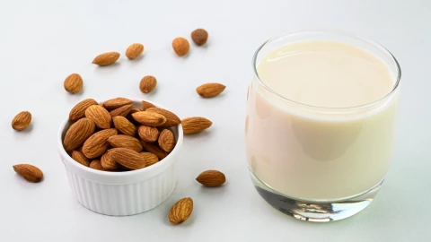 La Profeco realizó una comparativa entre tipos de leche y el resultado en la proteína fue una sorpresa