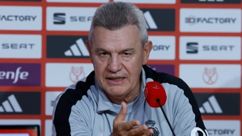 Javier Aguirre en conferencia de prensa con el Mallorca