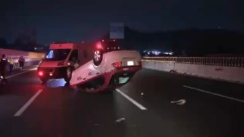 TAXI VOLCADURA OK.png