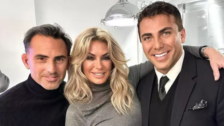 cristian castro abusa de los filtros y lo tunden enreddes