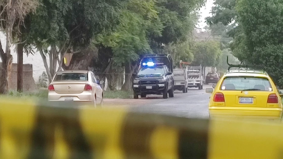 Muere policía de Celaya tras ataque armado.