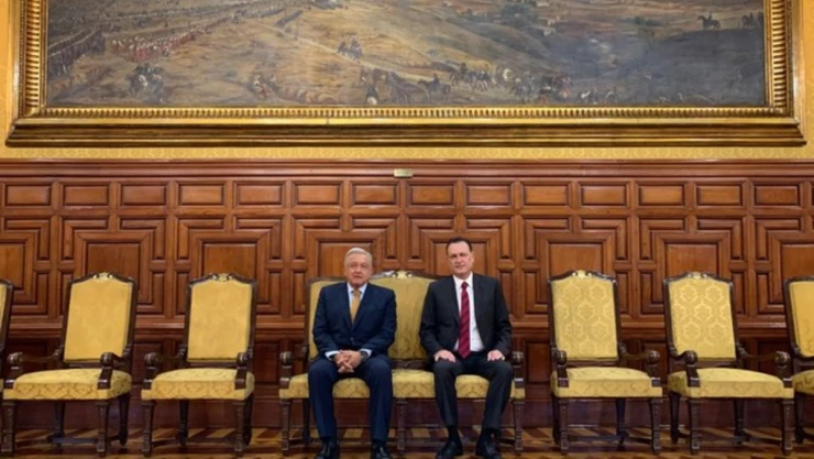 AMLO Mauricio Kuri Querétaro.jpg