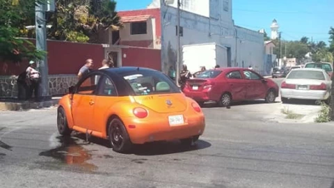 Reportan fuerte choque por alcance en Progreso, FOTO