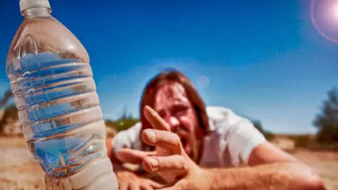 ¿Cuántos días se puede vivir sin agua y que riesgos tiene para salud no beberla_.jpg