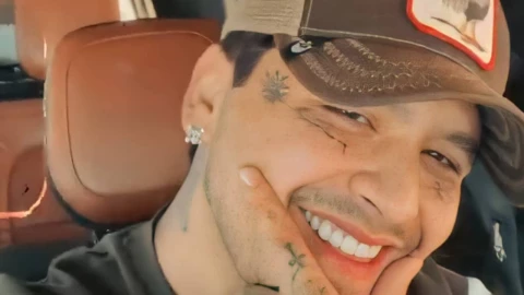 Nodal desata controversia tras subir video donde aparece su ex