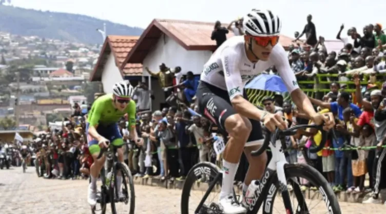 isaac-del-toro-cuarto-mejor-ciclista-mundo.jpg