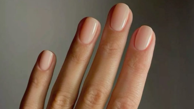 naked nails.png