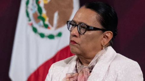Rosa Icela Rodríguez no va por la jefatura de Gobierno de CDMX, se queda en seguridad