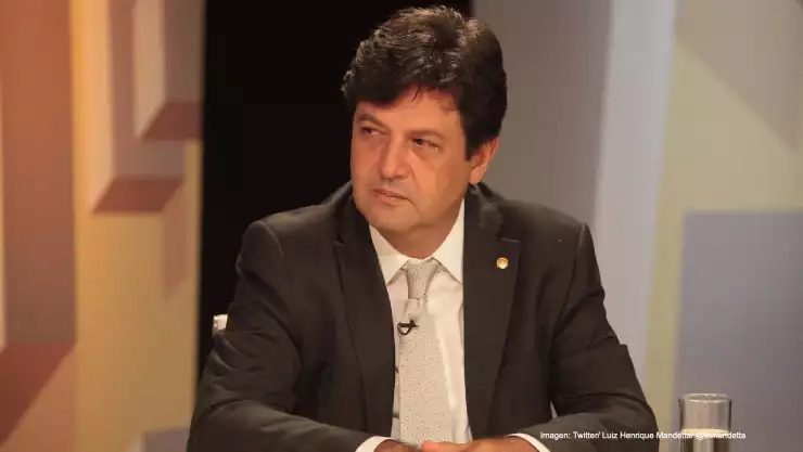 destitución ministro de salud.jpg