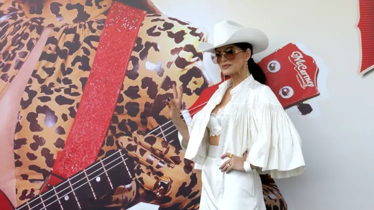 Ana Bárbara manda fuerte mensaje en contra de la misoginia