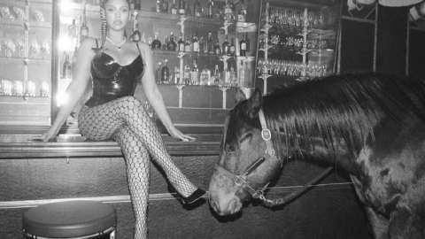 Beyonce lanza su primer álbum en seis años: “Renaissance”.